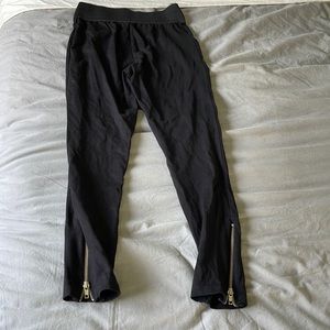 [lush] black leggings w/side zippers MED